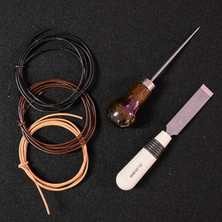 Knappekit 2 - Knapphullsjern, syl og 1 m snor – Til knapper på bunad