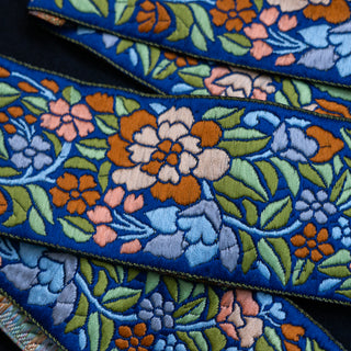 REST 2,3 m - Bånd Floral - Blå - 69 mm
