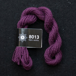 Broderigarn - Ull - Perle 70 - Hillesvåg Ullvarefabrikk - Mørk Rødlilla 8013