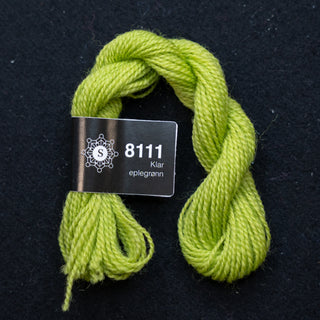 Broderigarn - Ull - Perle 70 - Hillesvåg Ullvarefabrikk - Klar Eplegrønn 8111