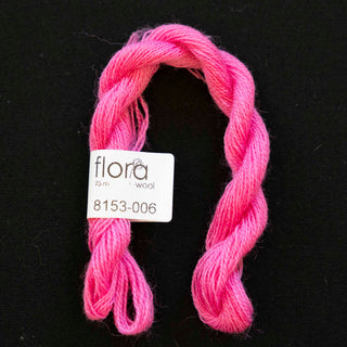 Broderigarn - Ull - Flora 8153 - Skarp rosa