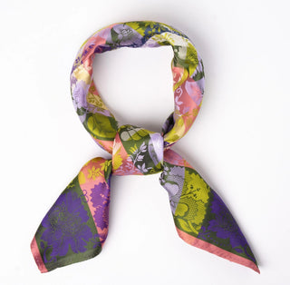 Silkesjal - Bunad - Estelle 023