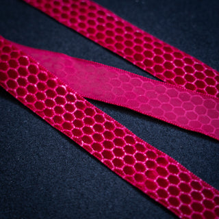 Bånd - Fløyel - Cherry Dottie - 23 mm