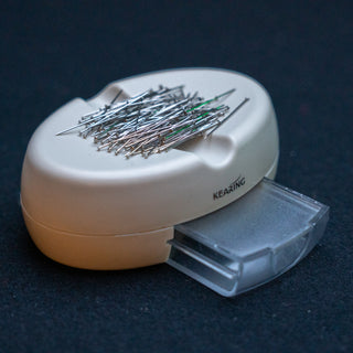 Kearing - Magnetisk nålepute med skuff