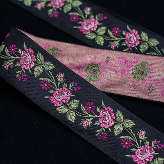 Bånd - 100% Silke - Amy - Svart og rosa - 40mm