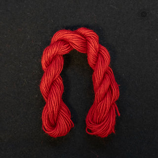 Broderigarn og beltegarn - Ull - Rauma - 5 gr - 25 m - Dyp rød 6