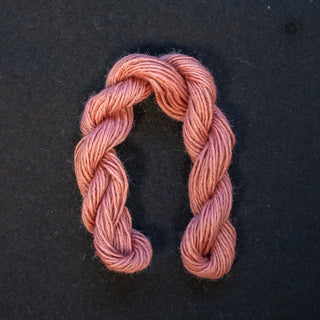 Broderigarn og beltegarn - Ull - Rauma - 5 gr - 25 m - Lys gammelrosa 20/32