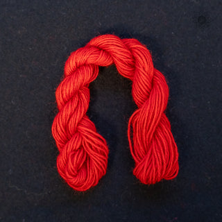 Broderigarn og beltegarn - Ull - Rauma - 5 gr - 25 m - Klar rød 21/94