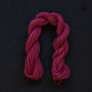 Broderigarn og beltegarn - Ull - Jane Boddy - 5 gr - 25 m - Lys burgunder 10