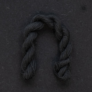 Broderigarn og beltegarn - Ull - Jane Boddy - 5 gr - 25 m - Svart 19