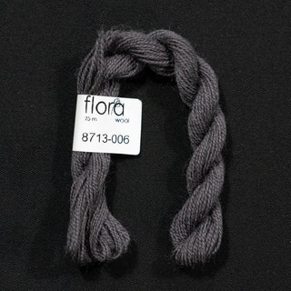 Broderigarn - Ull - Flora 8713 - Mørk grå